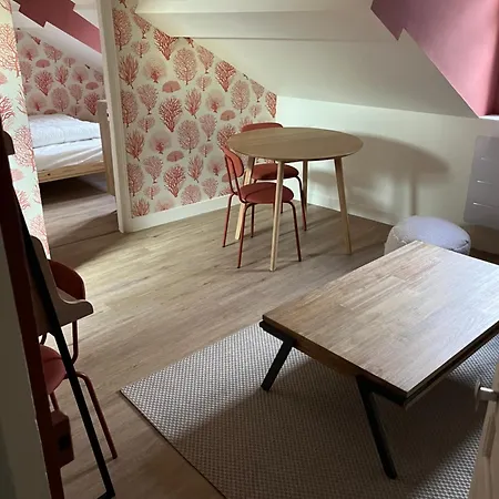 La Parenthese Cabourgeaise Apartmán *